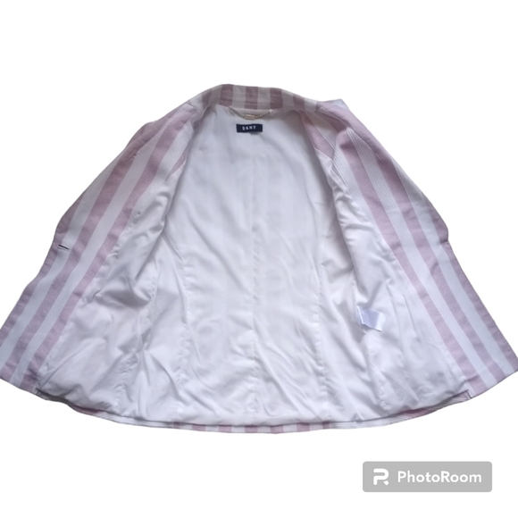 DKNY Pink and White Striped Blazer Size 4P - Picture 7 of 15